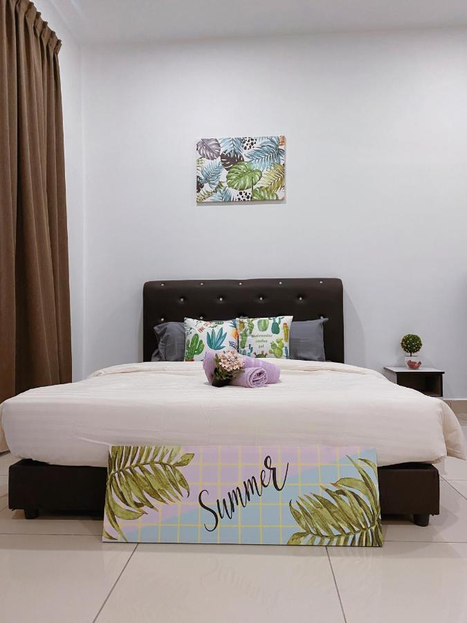Desaru Natural Wood Style By Joyfully 31A7 Luaran gambar