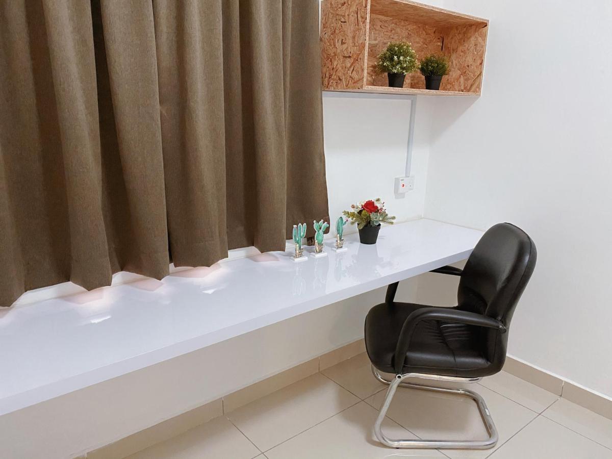 Desaru Natural Wood Style By Joyfully 31A7 Luaran gambar