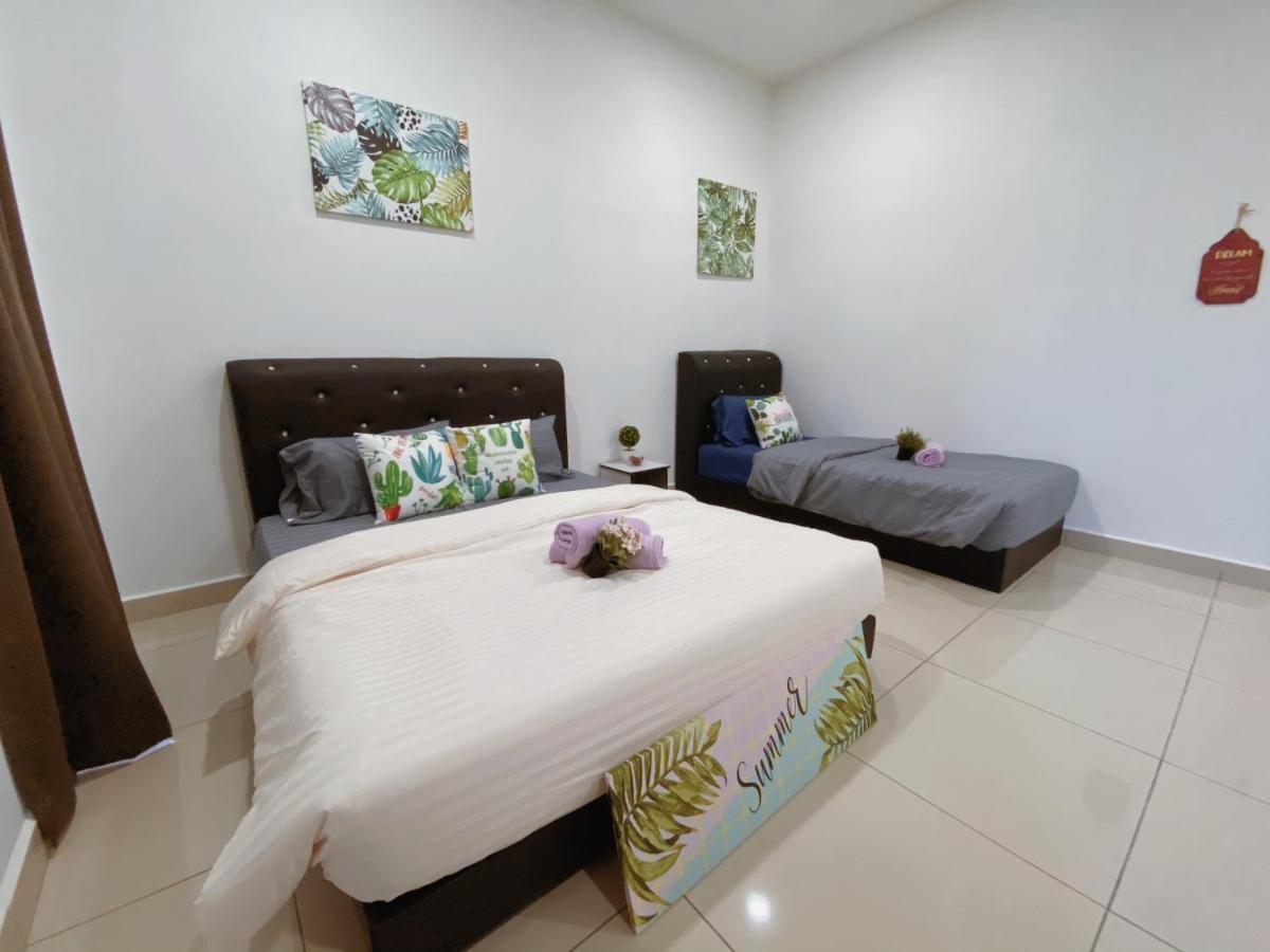 Desaru Natural Wood Style By Joyfully 31A7 Luaran gambar
