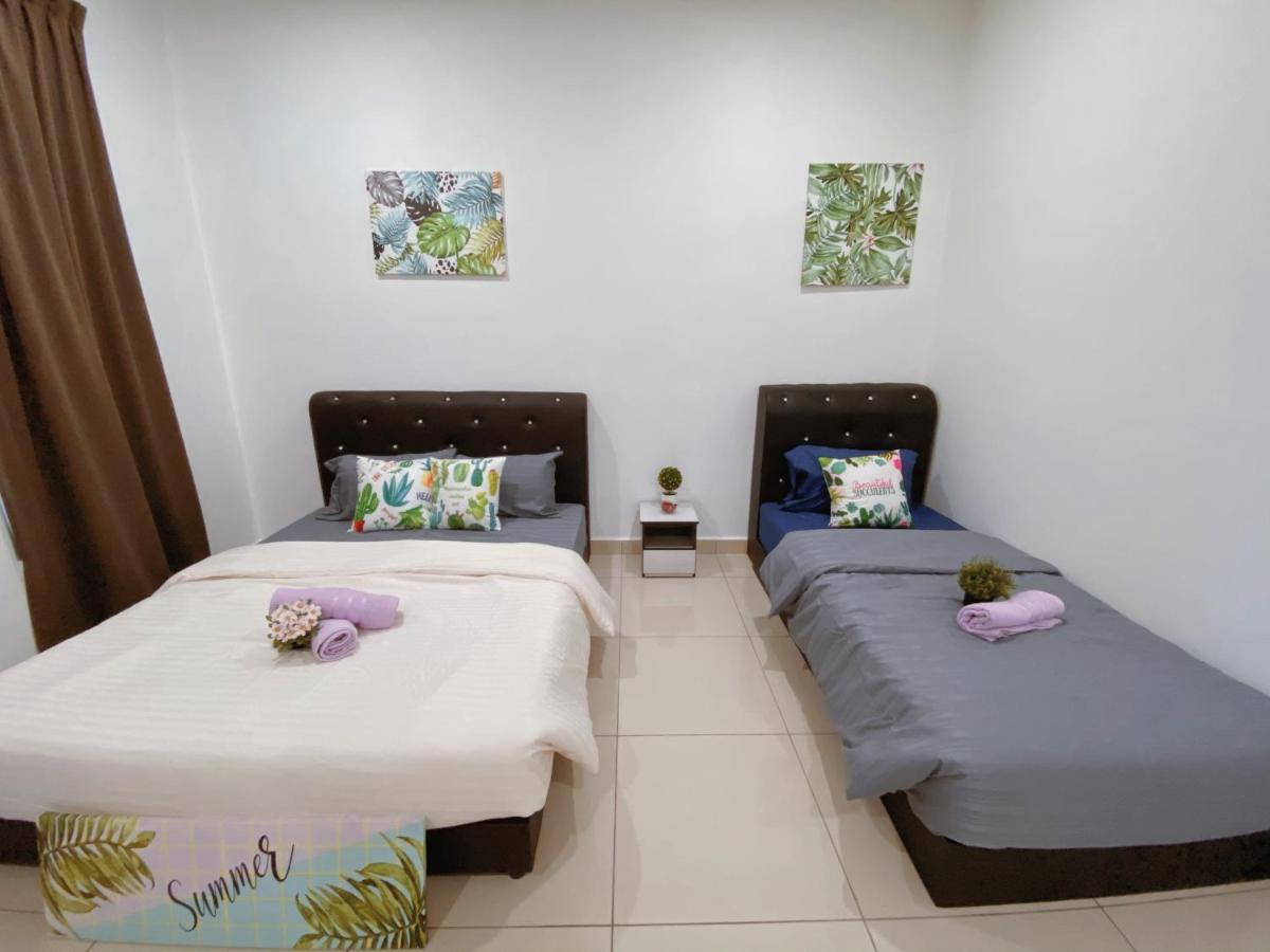 Desaru Natural Wood Style By Joyfully 31A7 Luaran gambar
